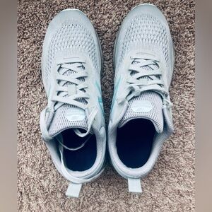 New Balance Fresh Foam Turquoise/ Blue Running Sneakers Size 9.5